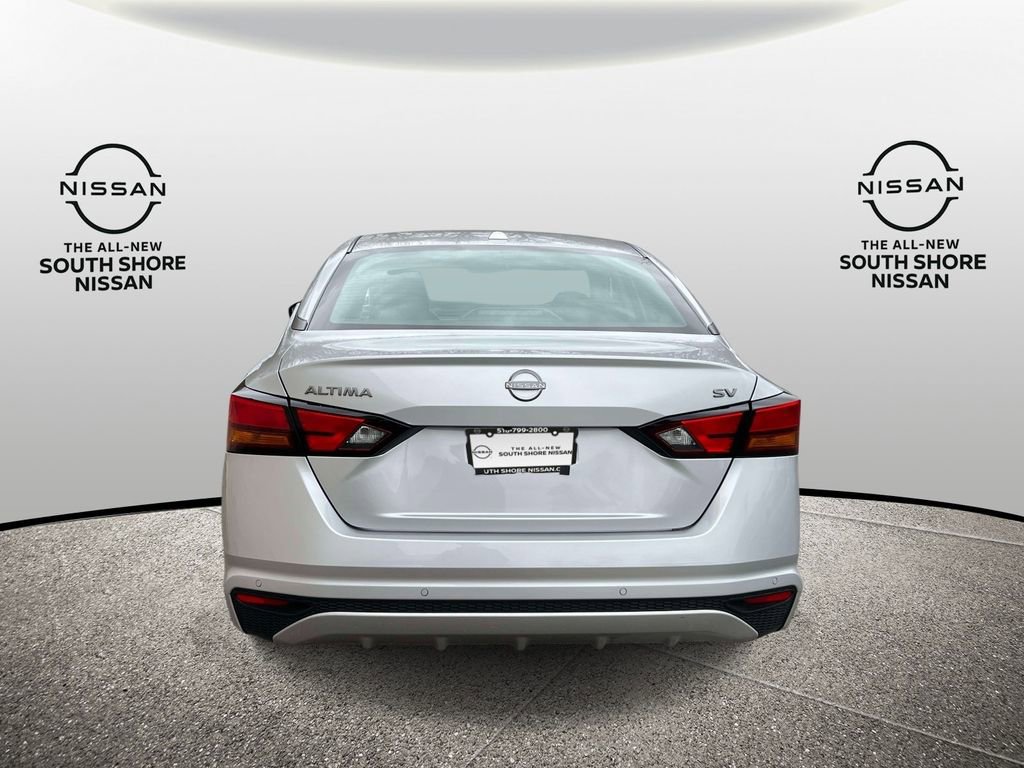 Used 2024 Nissan Altima 2.5 SV image 6