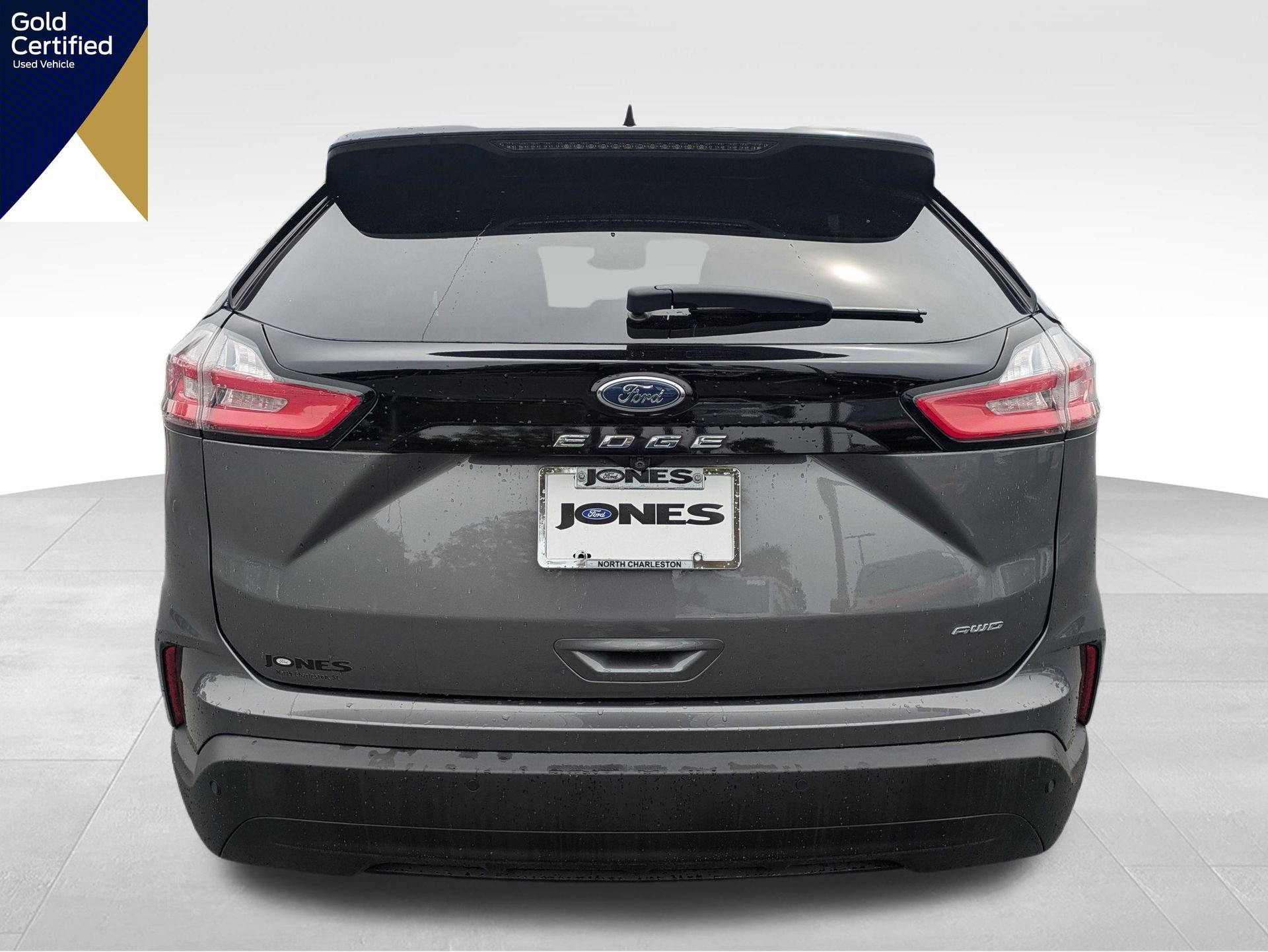 Certified 2022 Ford Edge SE image 8
