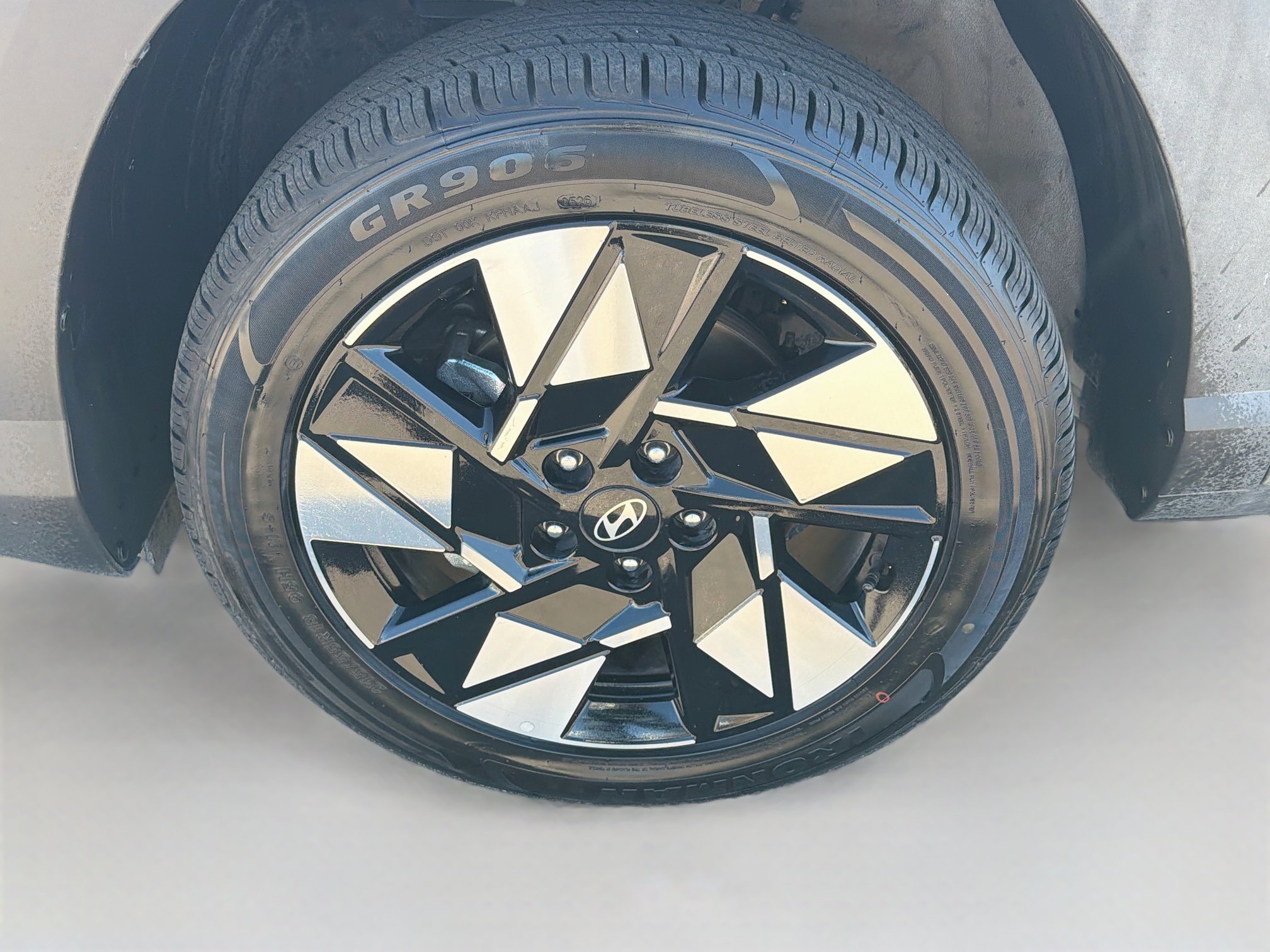 Used 2025 Hyundai Kona SEL AWD/4WD image 11