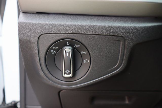 Used 2023 Volkswagen Atlas SEL image 12