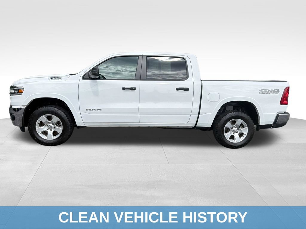 Used 2025 RAM 1500 Big Horn AWD/4WD image 3