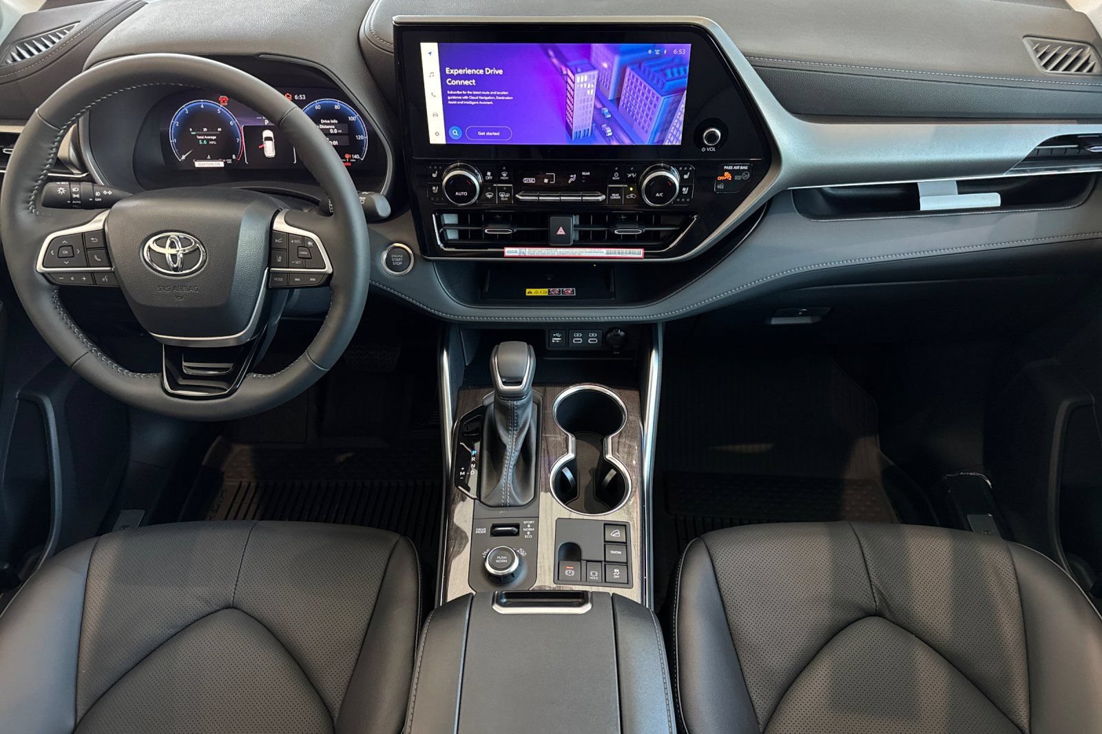 New 2026 Toyota Highlander Limited AWD/4WD image 15