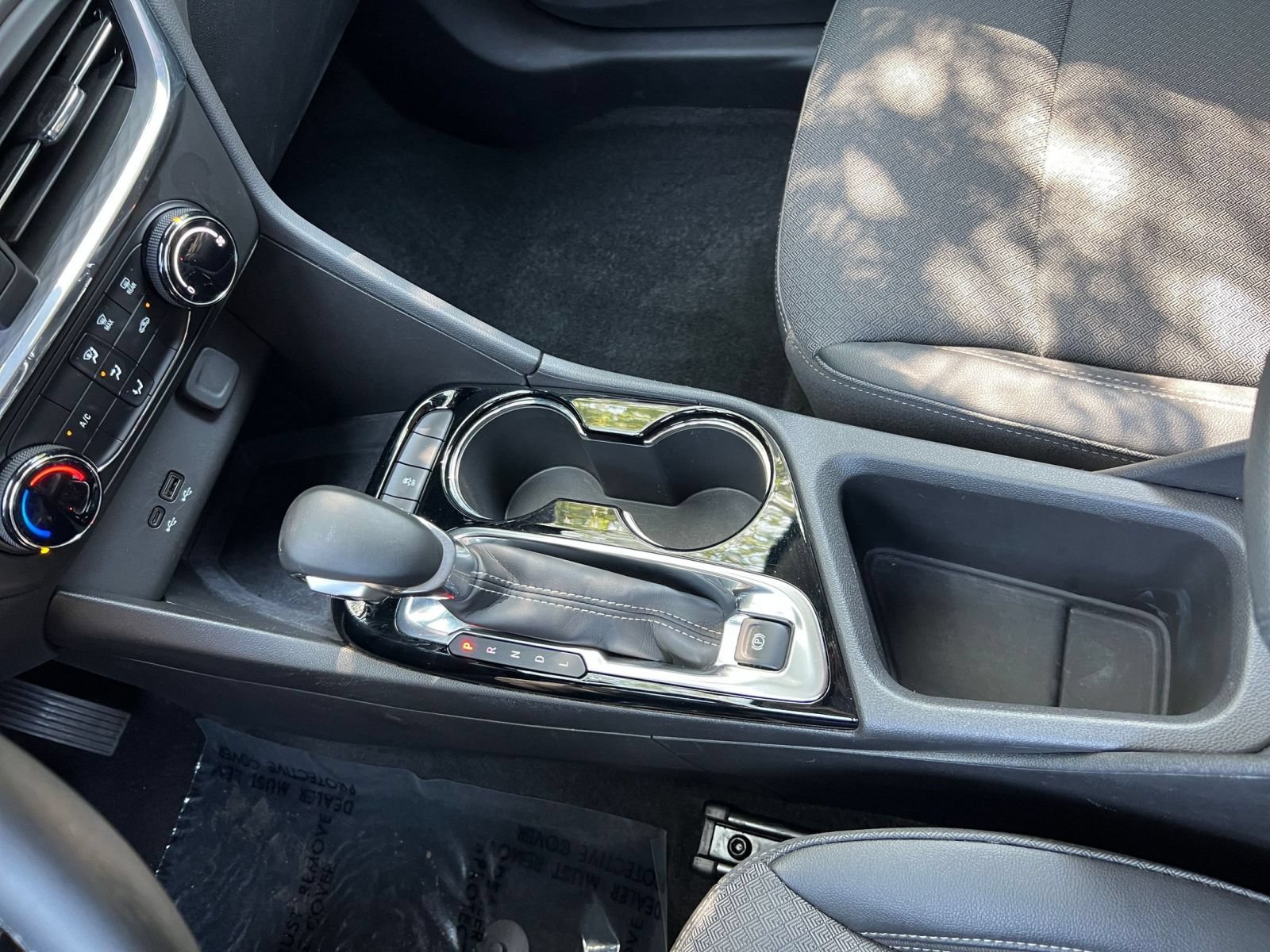 Used 2025 Buick Encore GX Preferred FWD image 37
