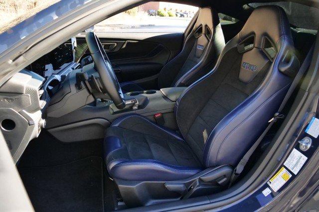 Used 2025 Ford Mustang Dark Horse image 8