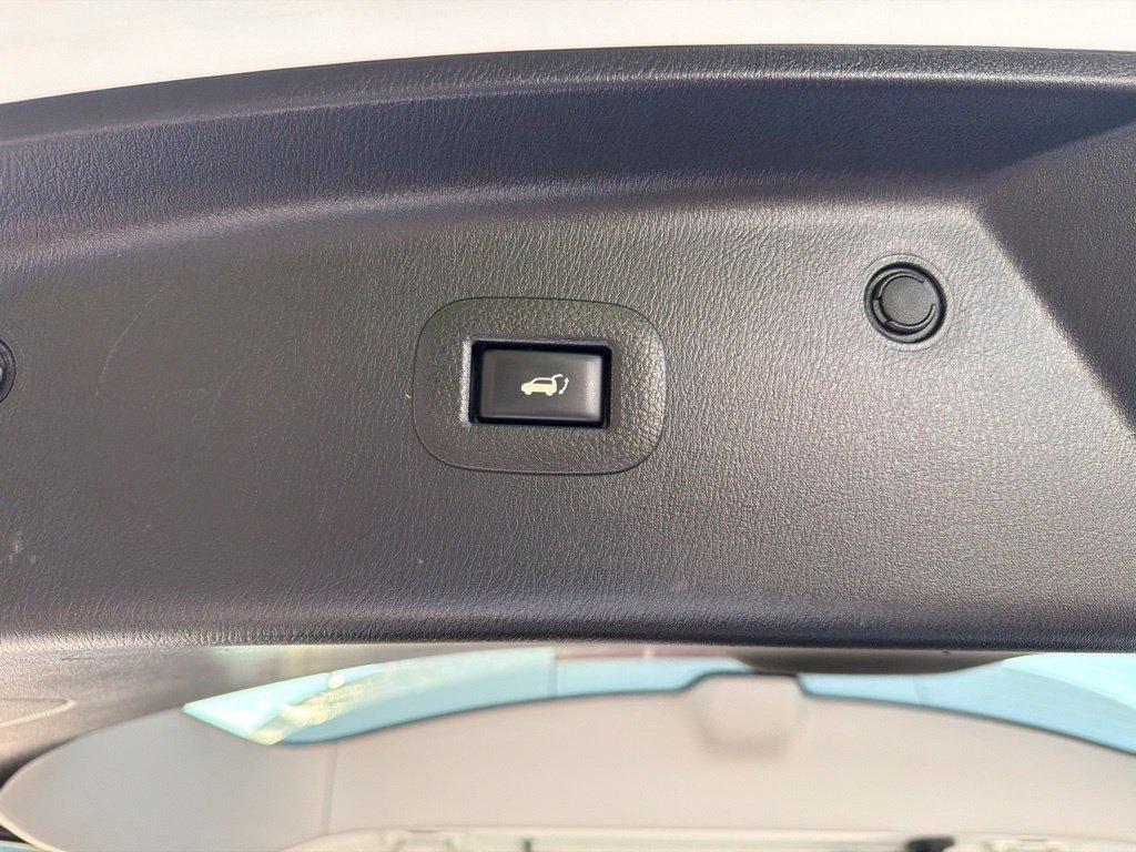 Used 2018 Nissan Armada Platinum w/ Captain Seat Package AWD/4WD image 15