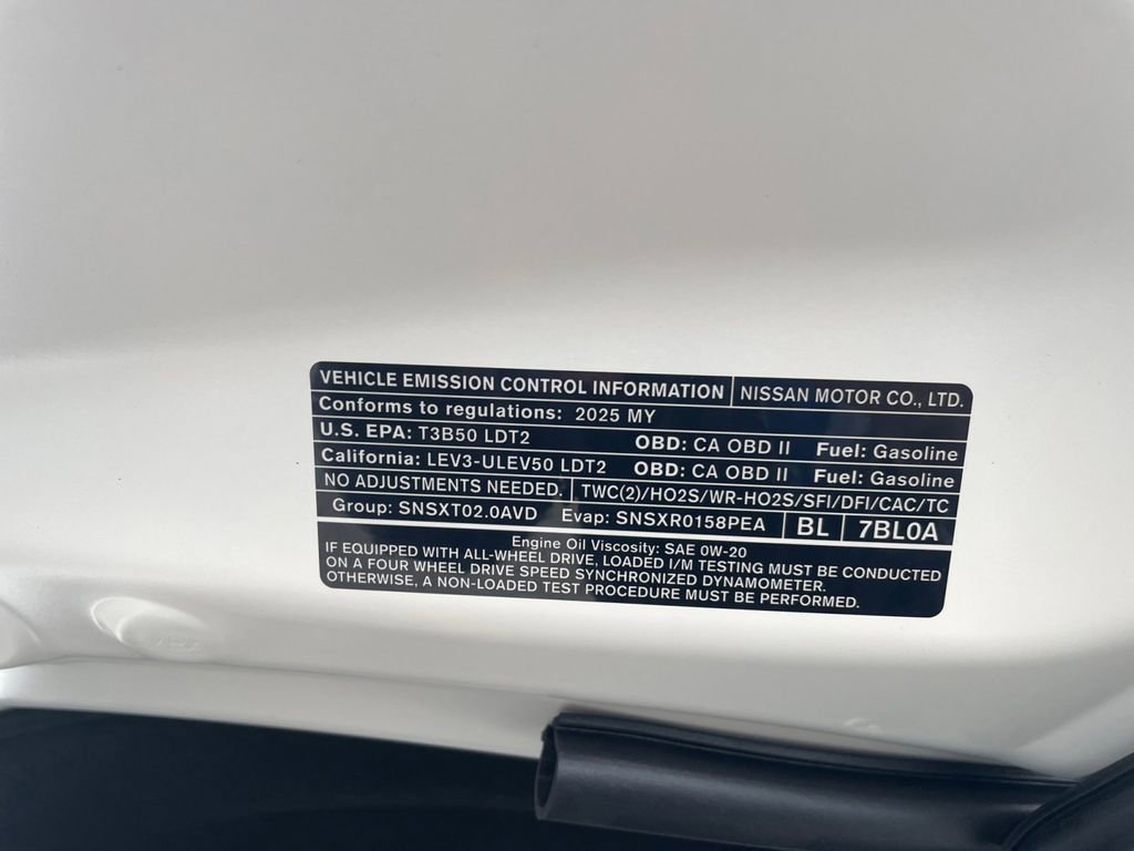 Certified 2025 Nissan Murano SV image 34