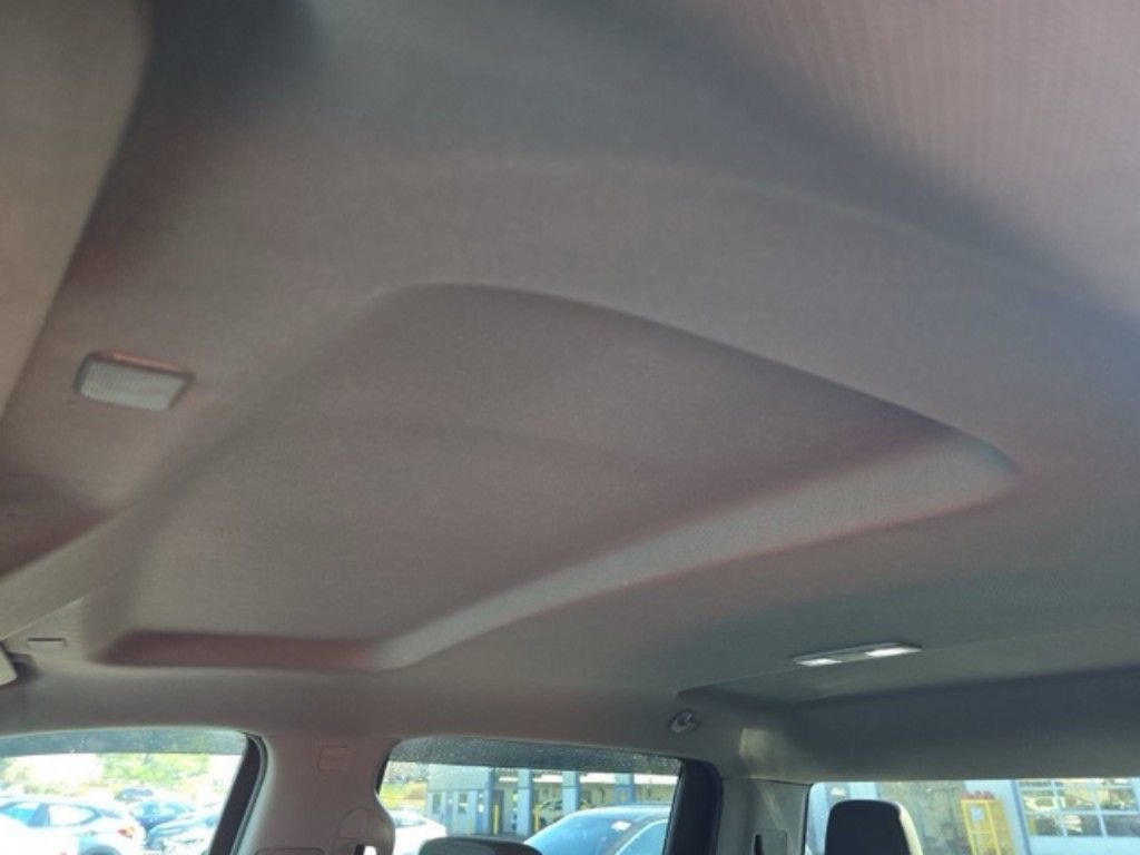 Used 2020 Chevrolet Silverado 1500 LT image 17