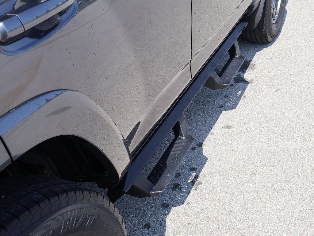 Used 2019 Toyota 4Runner SR5 AWD/4WD image 10