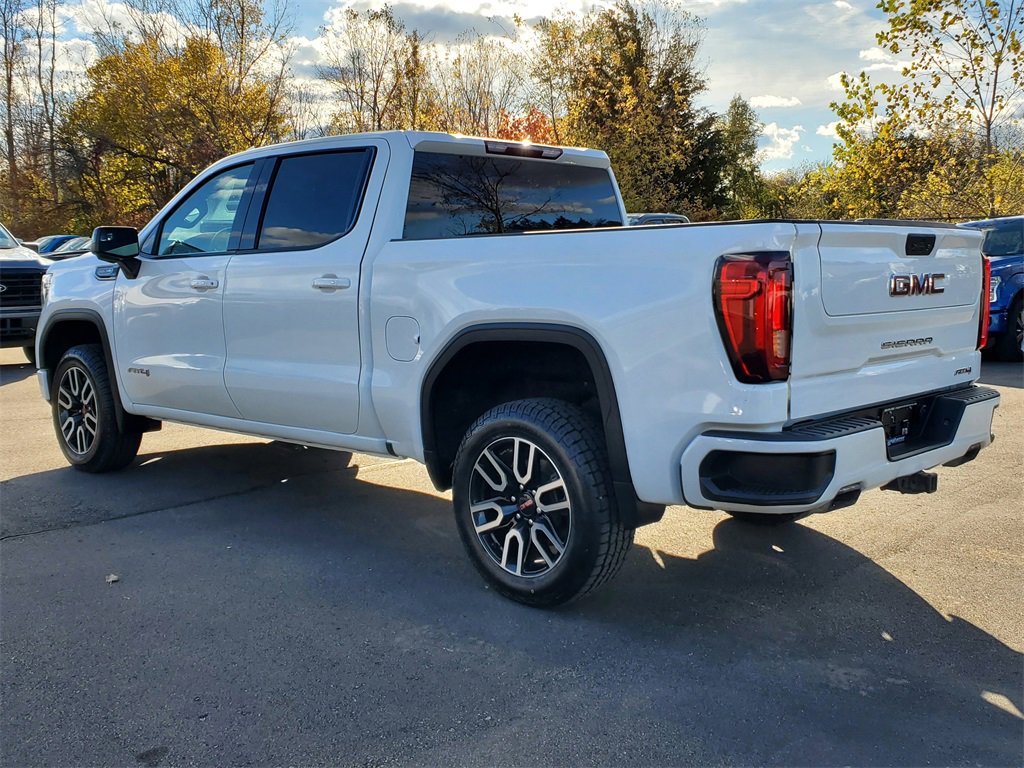 Used 2021 GMC Sierra 1500 AT4 w/ Off-Road Performance Package image 4