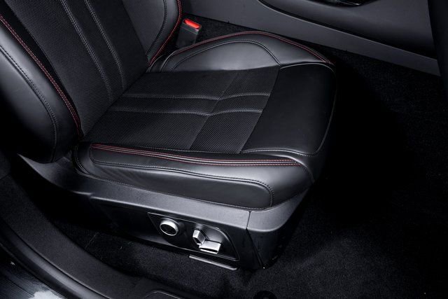 Used 2024 Maserati Levante Modena Ultima image 52