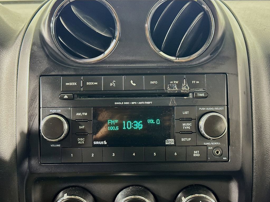 Used 2017 Jeep Compass Sport w/ Power Value Group image 12