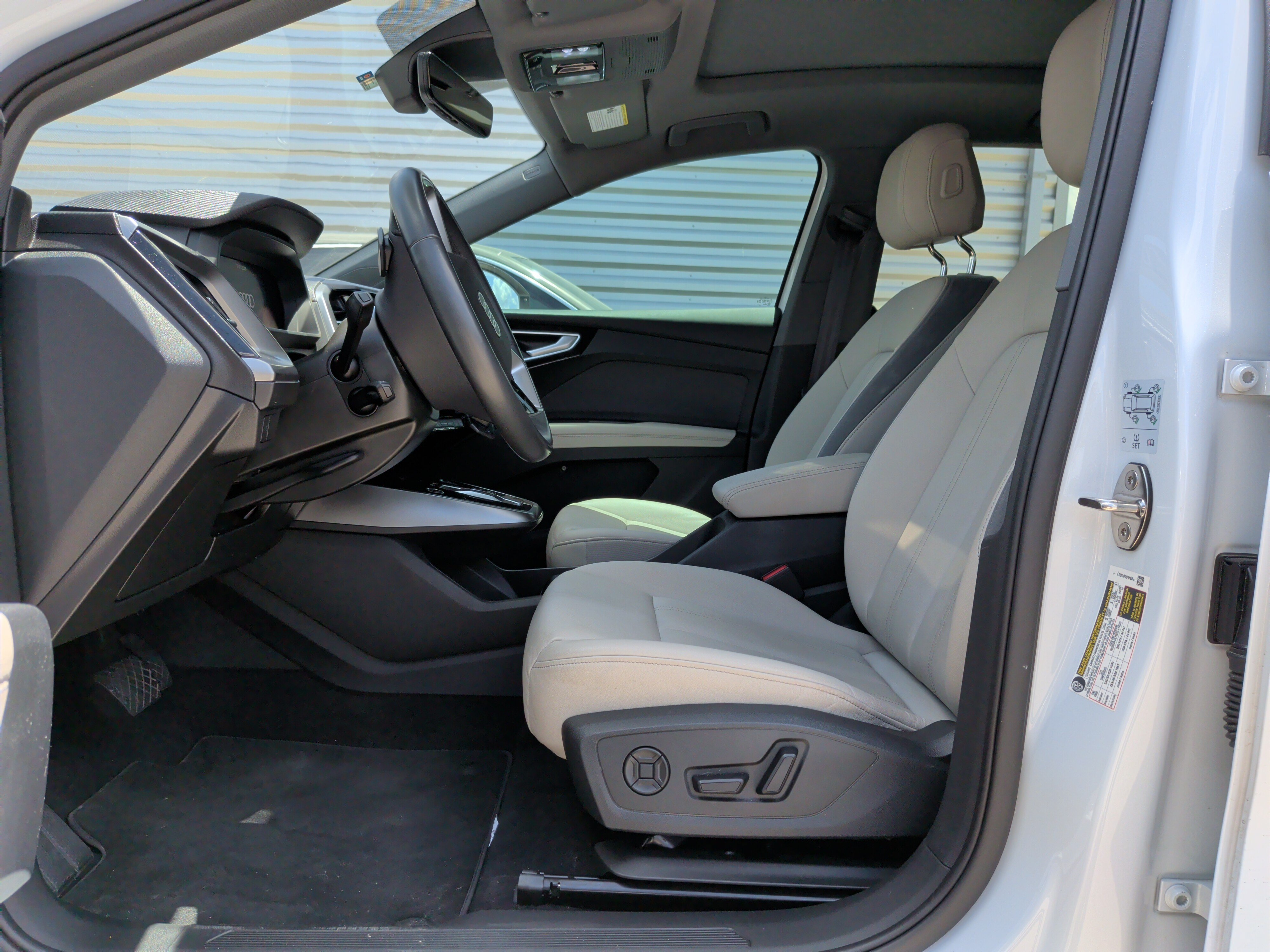 Certified 2024 Audi Q4 e-tron Premium Plus AWD/4WD image 15