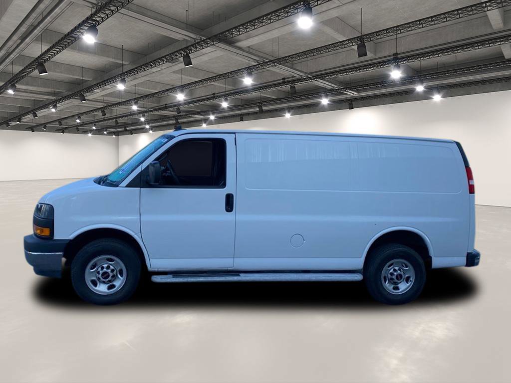 Used 2023 GMC Savana 2500 w/ Driver Convenience Package image 4