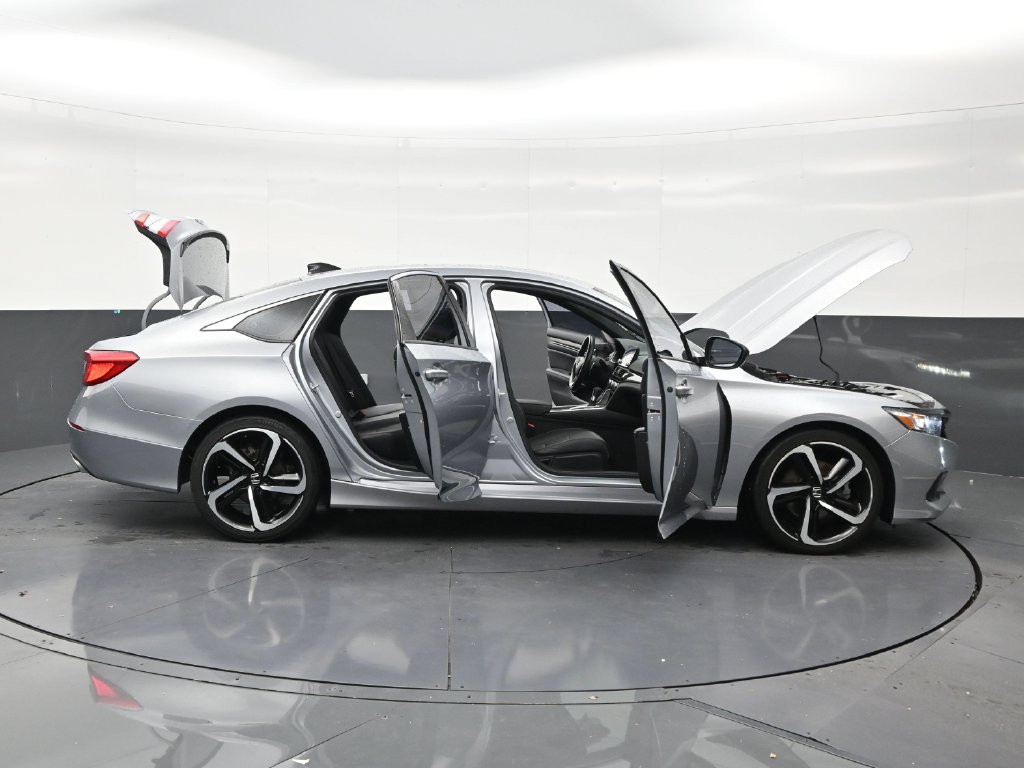Used 2022 Honda Accord Sport image 29