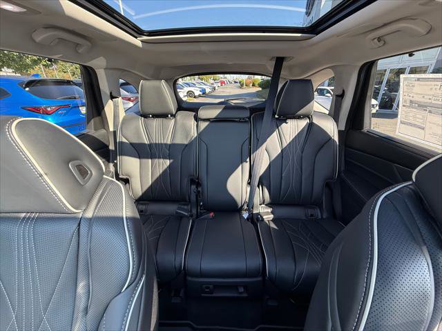 New 2026 Acura MDX w/ Advance Package image 14