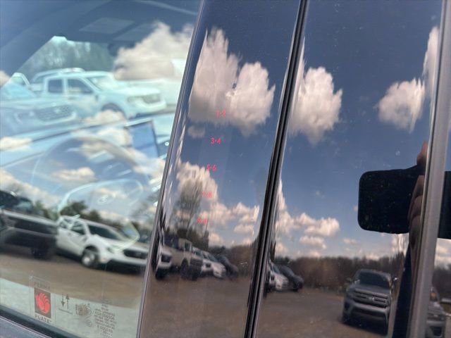 Certified 2023 Ford Explorer Limited w/ Limited Technology Package image 15