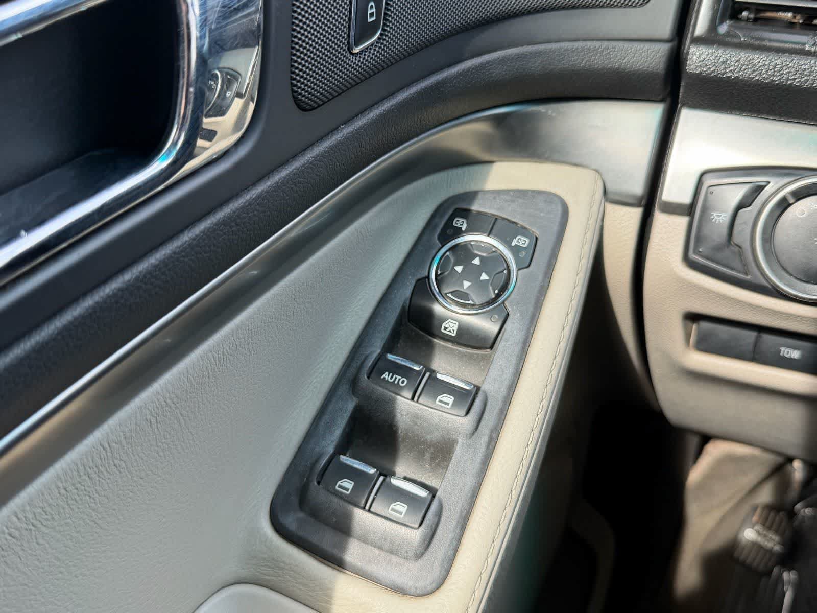 Used 2014 Ford Explorer 4WD image 11