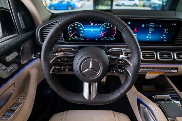 New 2026 Mercedes-Benz GLS 450 4MATIC image 27