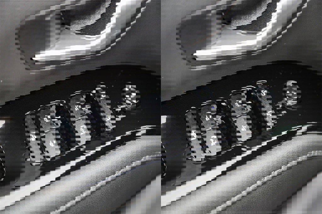 Certified 2024 Hyundai Santa Cruz Limited image 20