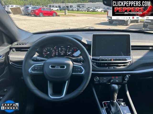 Used 2026 Jeep Compass Latitude AWD/4WD image 11