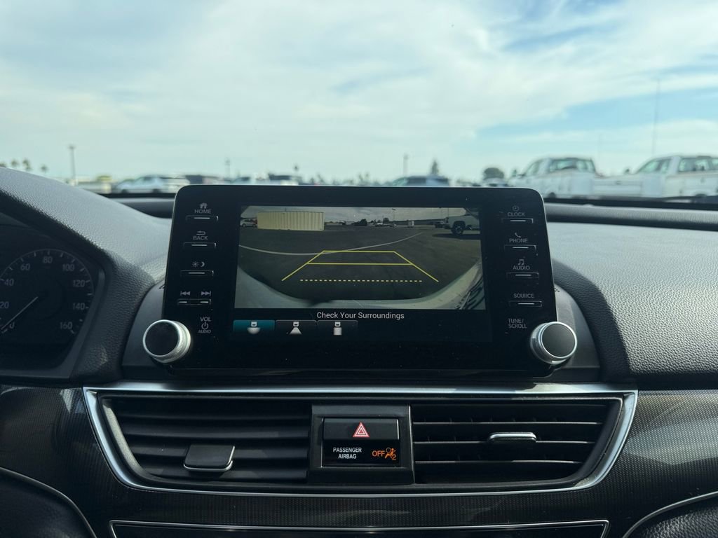 Used 2018 Honda Accord Sport image 25