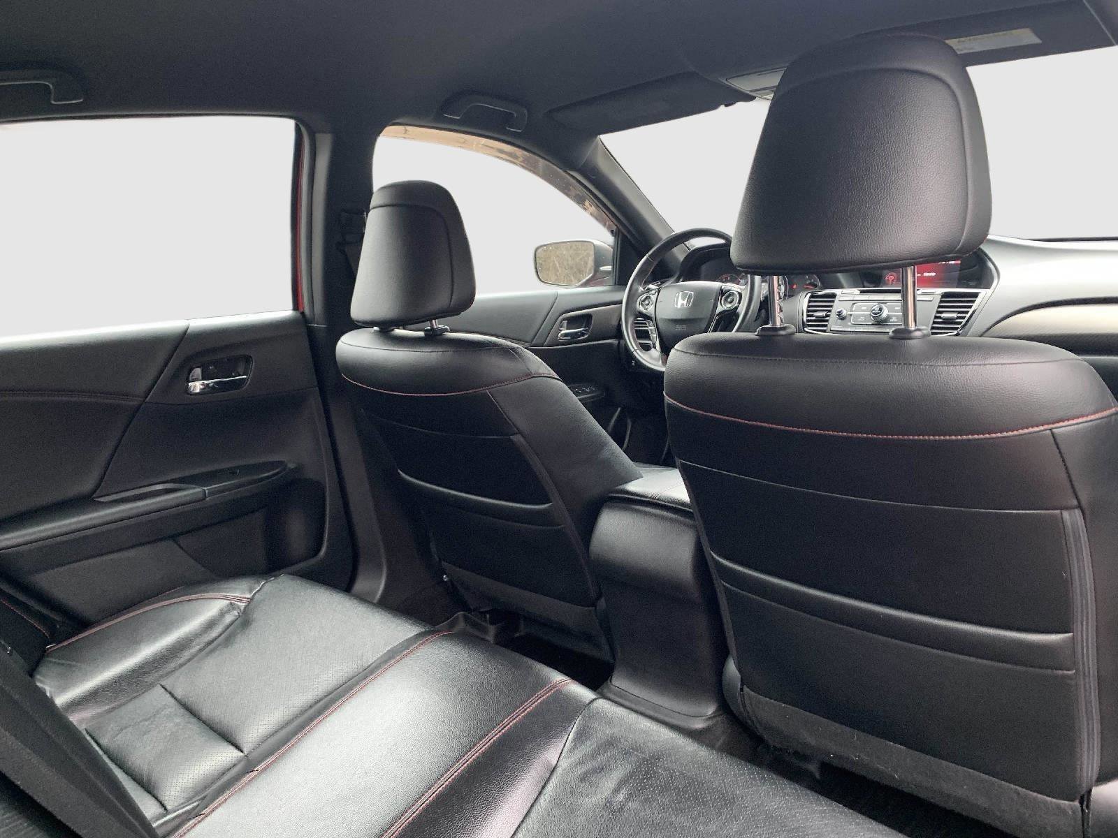 Used 2017 Honda Accord Sport Special Edition image 38