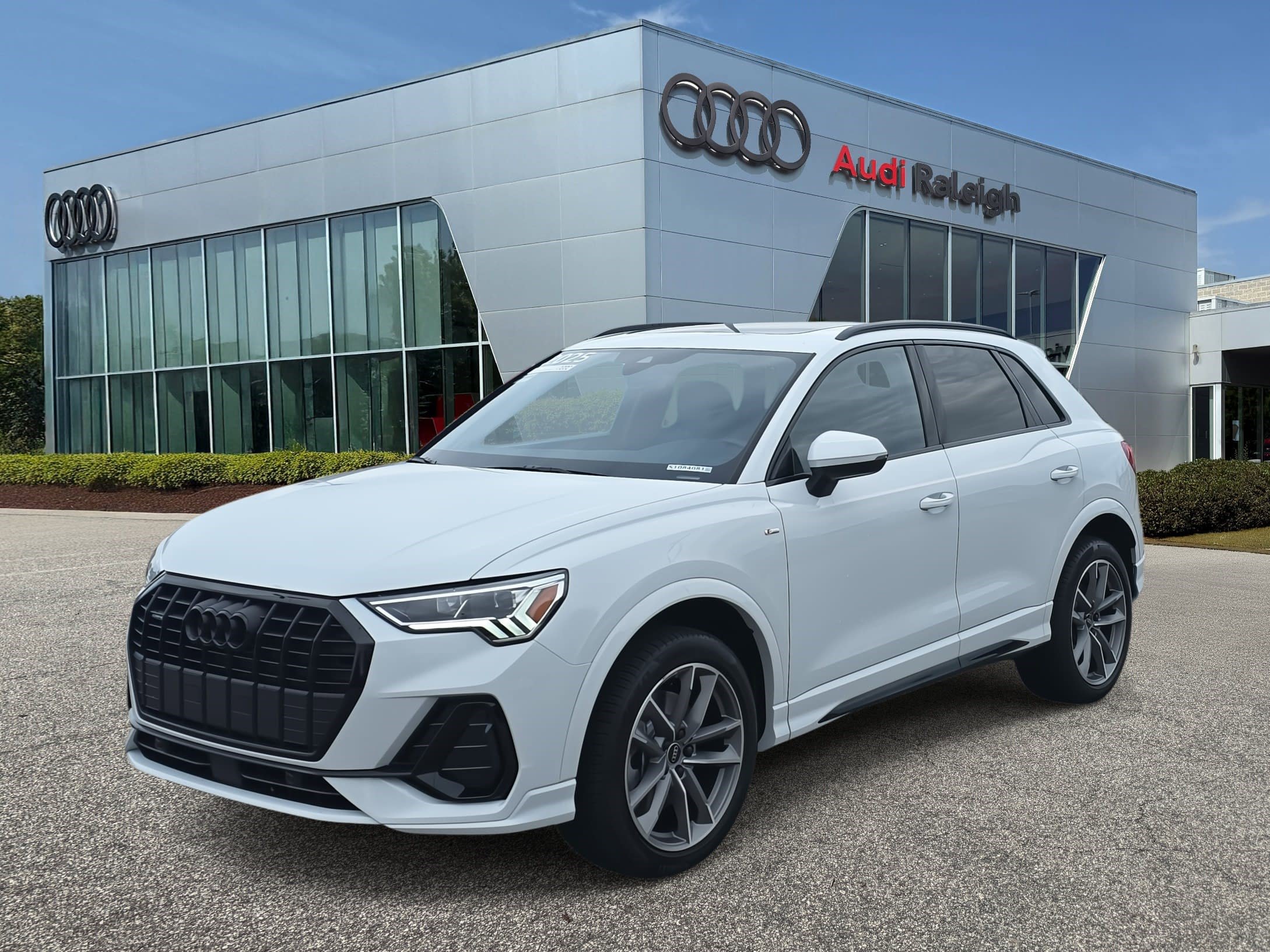 Certified 2025 Audi Q3 2.0T Premium w/ Convenience Package video 1
