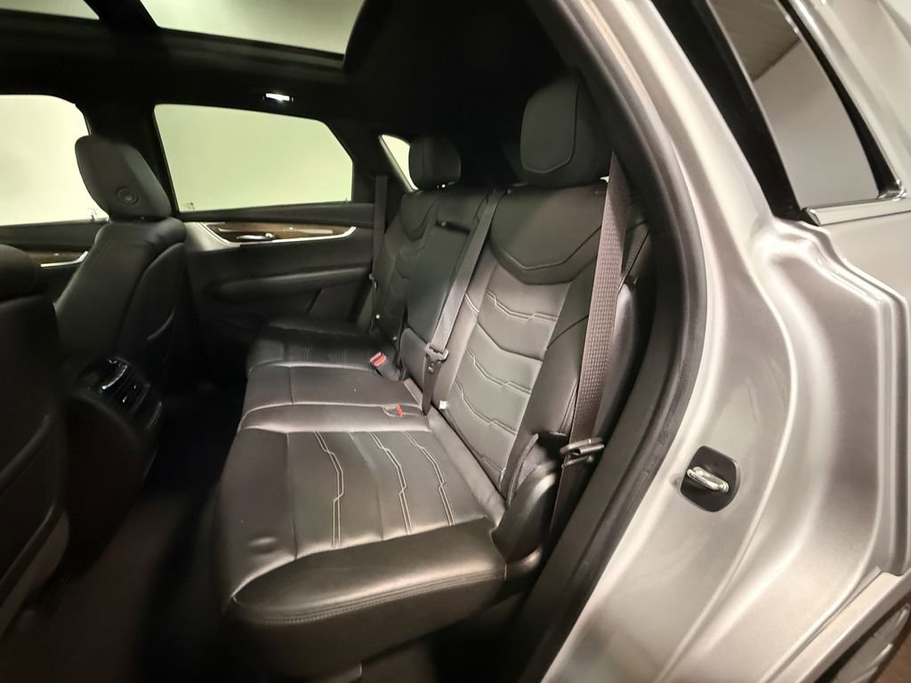 Used 2020 Cadillac XT5 Premium Luxury image 8