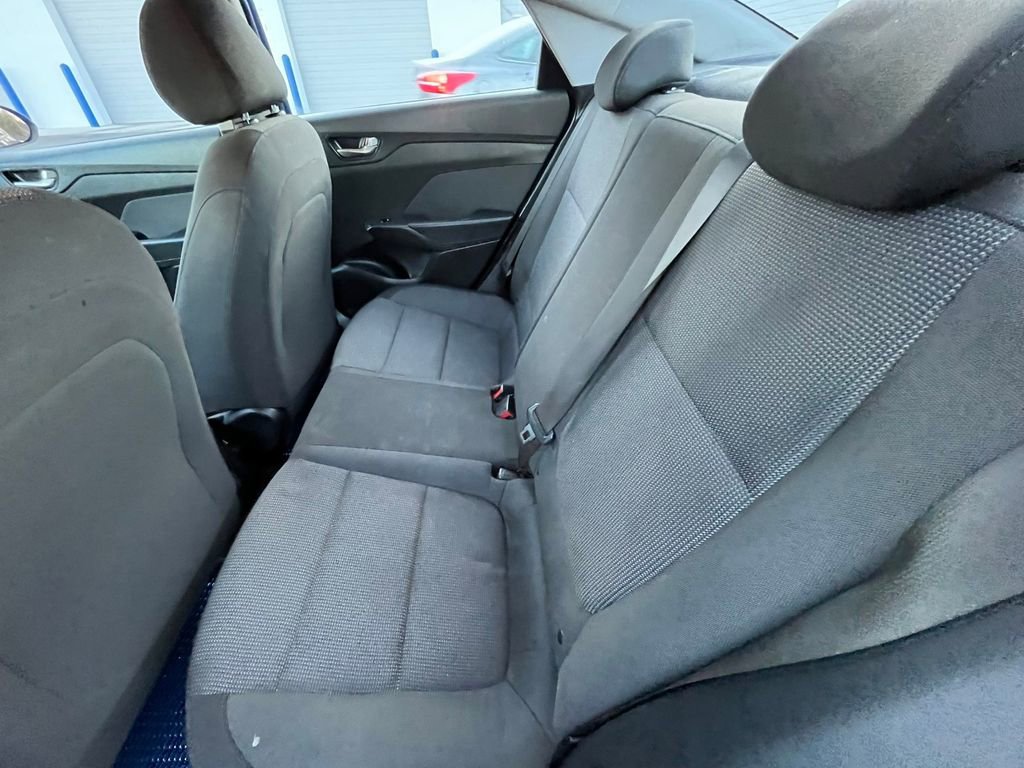 Used 2018 Hyundai Accent SE image 25