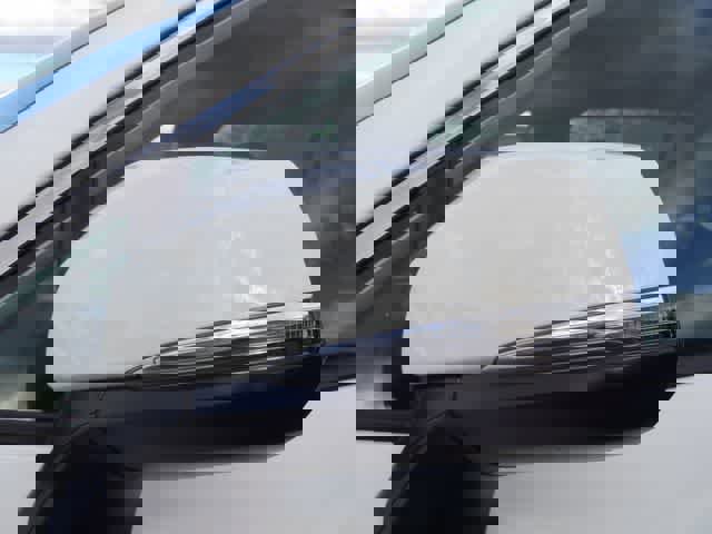 Used 2025 Toyota RAV4 XLE image 25