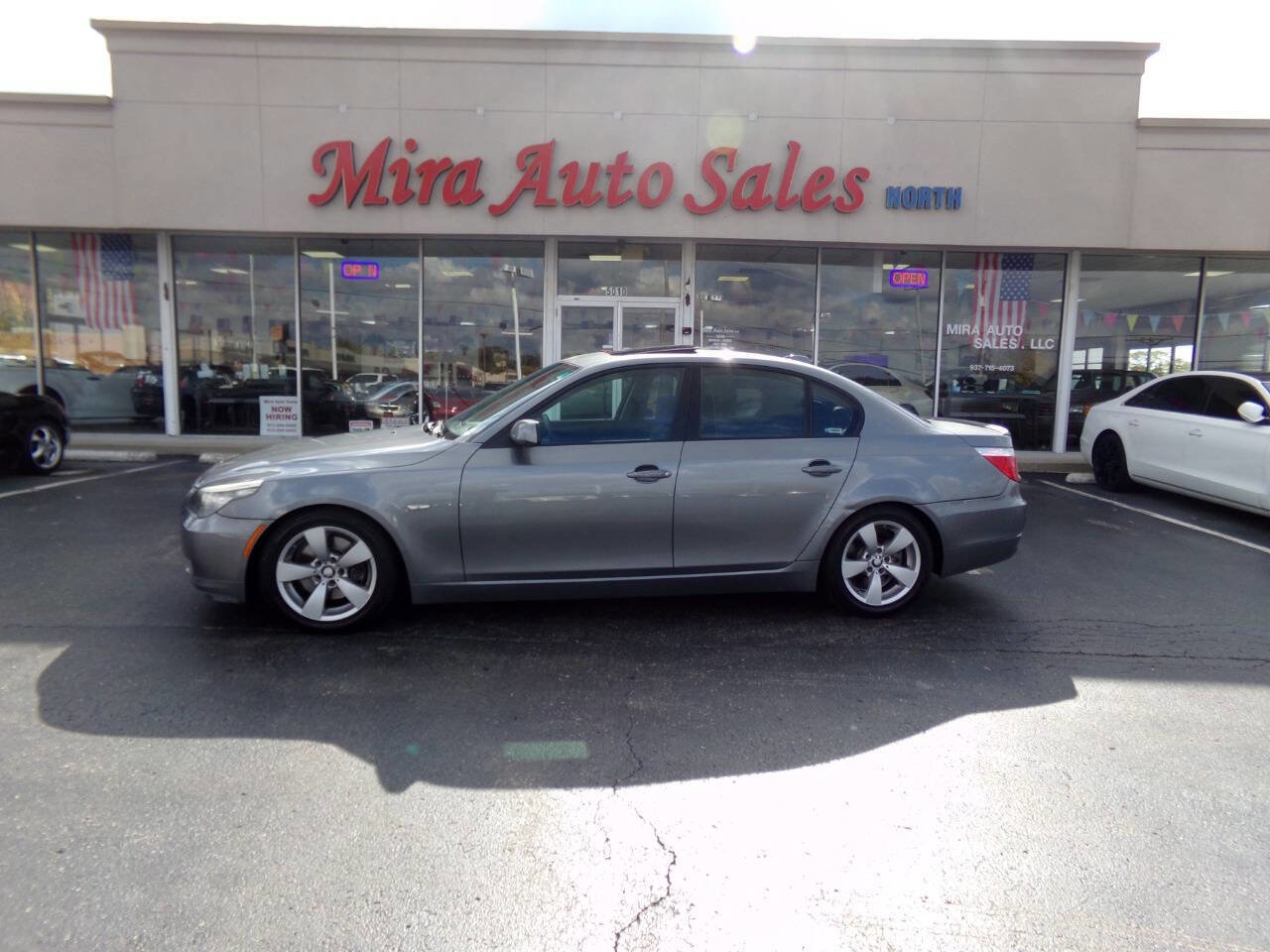 Used 2009 BMW 528i Sedan image 1