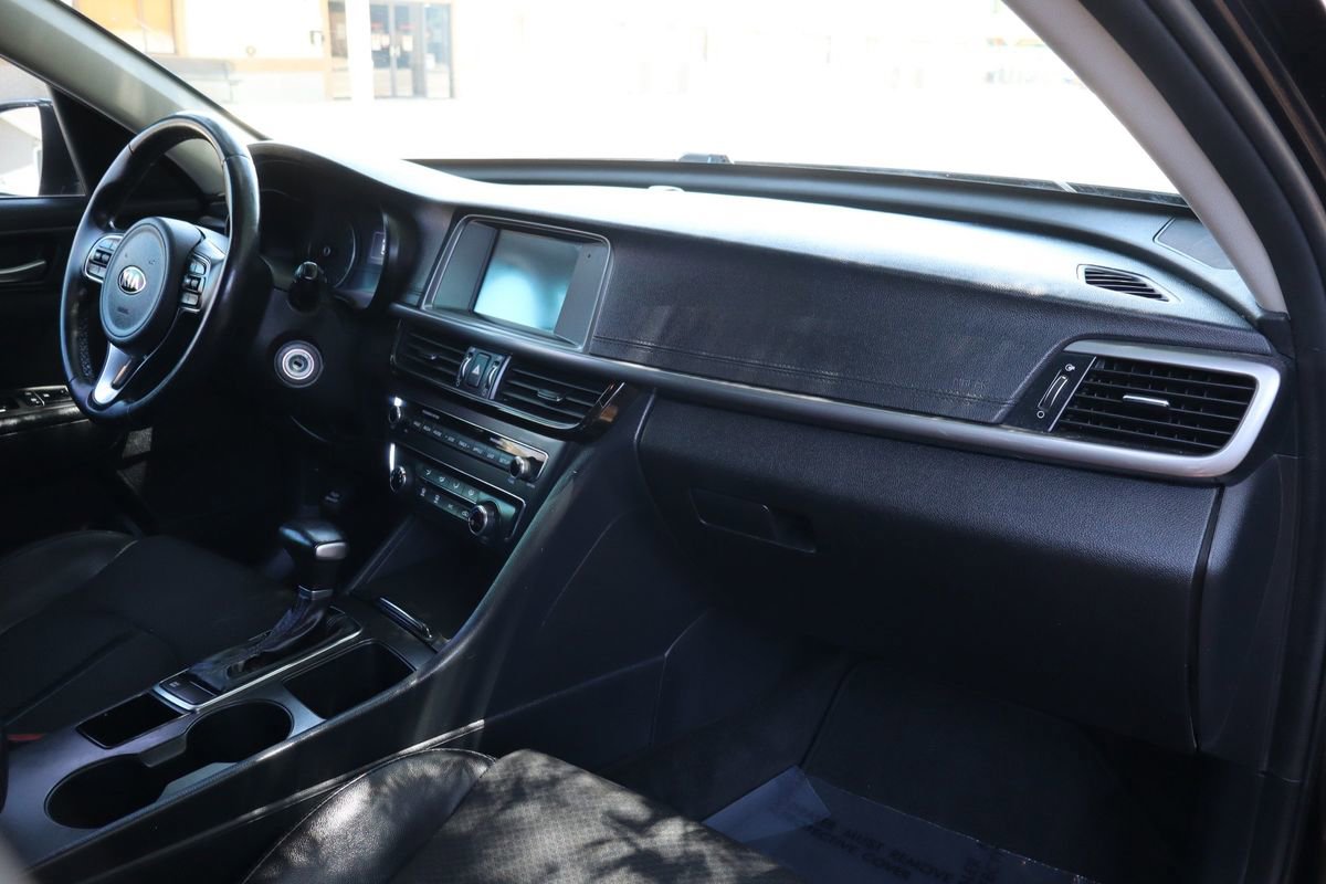Used 2018 Kia Optima S FWD image 17