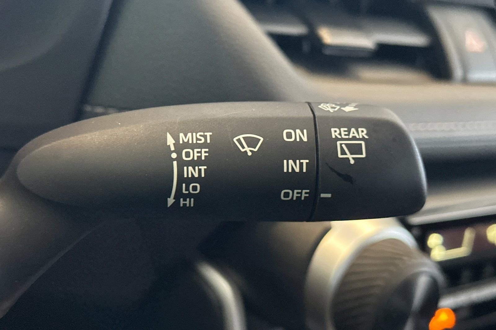 Used 2025 Toyota RAV4 LE image 40