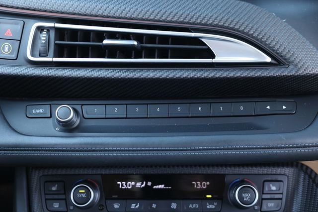 Used 2019 BMW i8 Coupe image 36