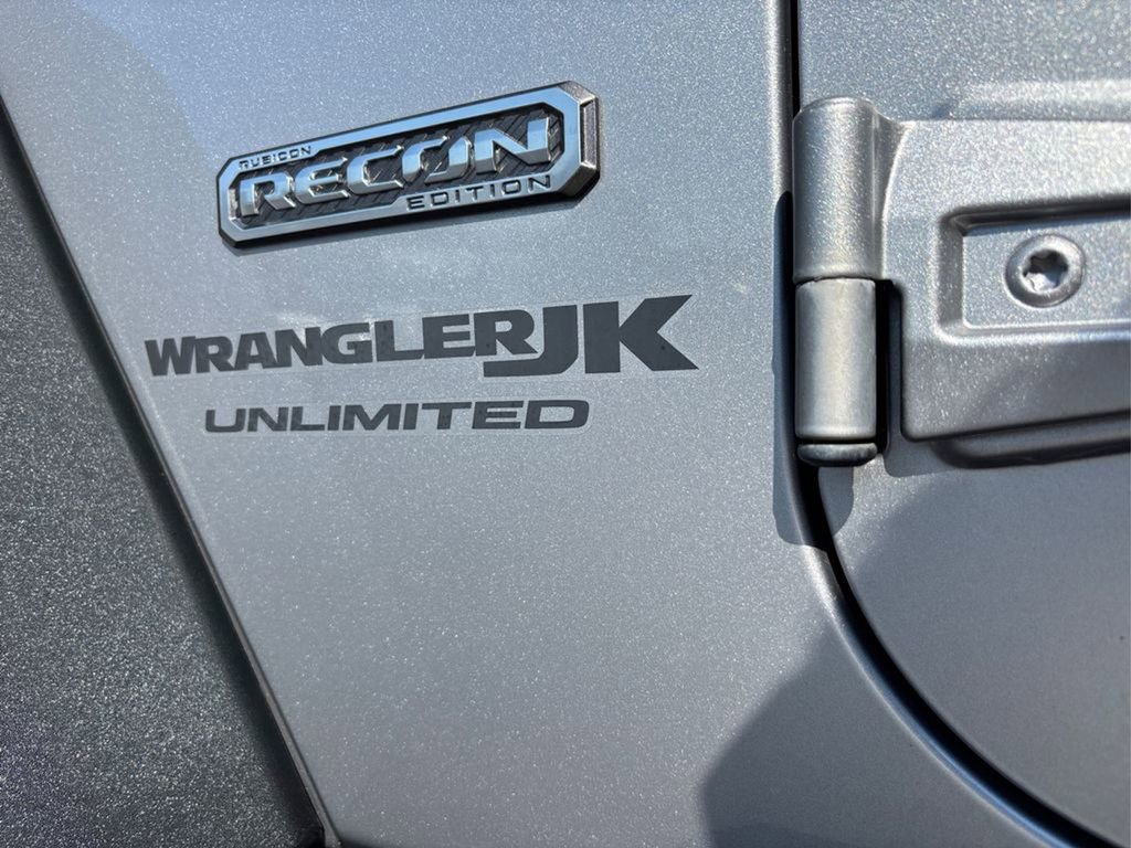Used 2018 Jeep Wrangler Unlimited Rubicon image 14