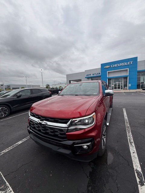 Used 2021 Chevrolet Colorado LT w/ LT Convenience Package AWD/4WD image 18