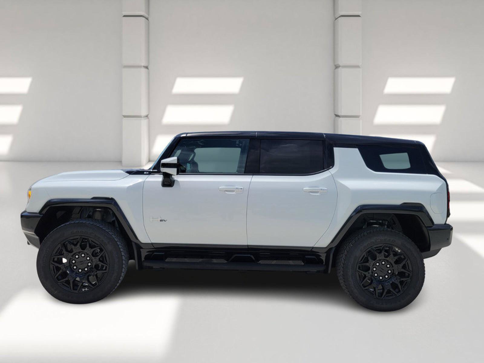 New 2025 GMC Hummer EV 2X image 4