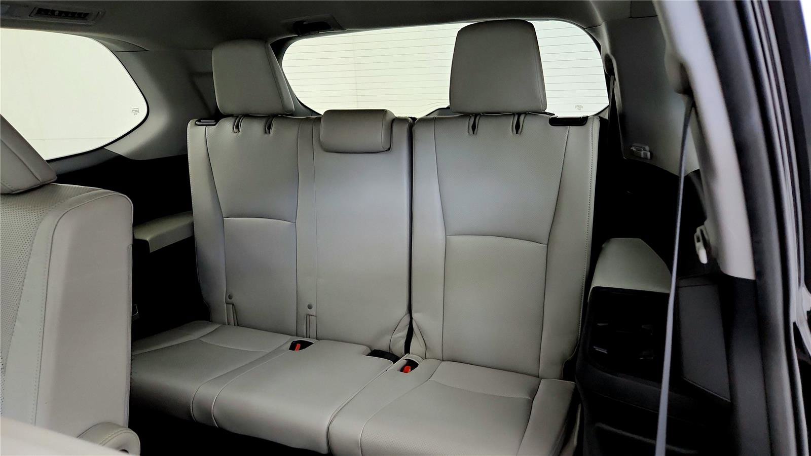 Used 2024 Toyota Grand Highlander Limited image 27