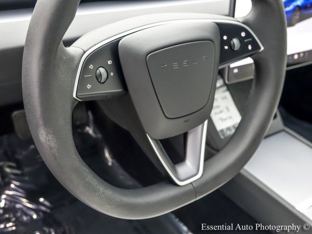 Used 2025 Tesla Model 3 Long Range AWD/4WD image 16