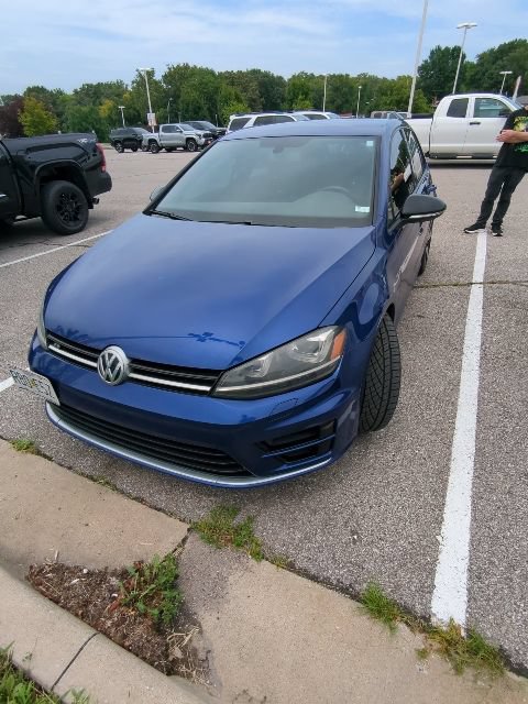 Used 2016 Volkswagen Golf R 4-Door AWD/4WD image 2