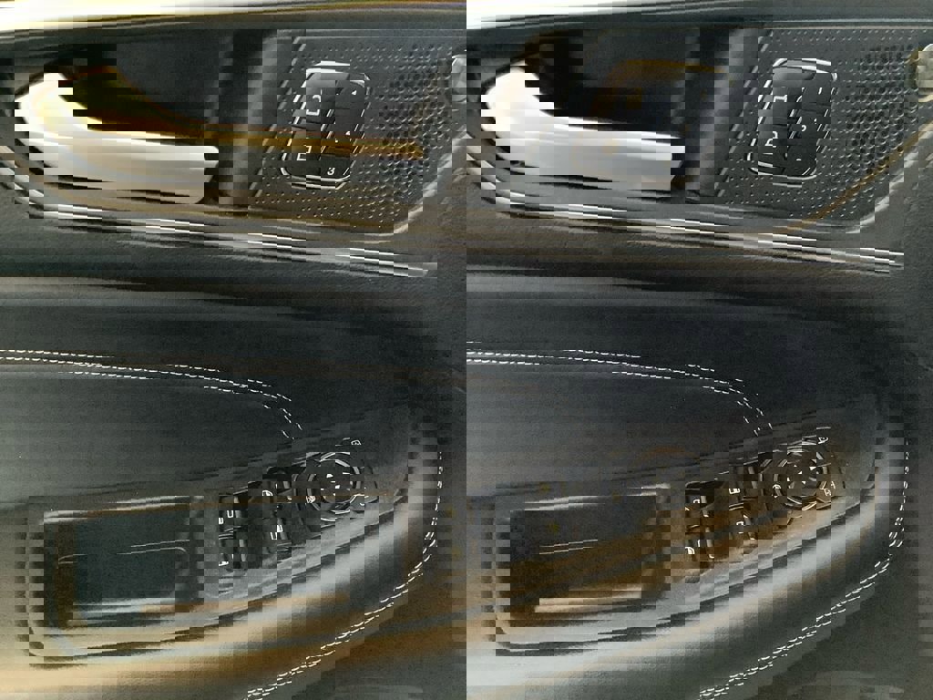 Used 2024 Ford Edge Titanium image 12