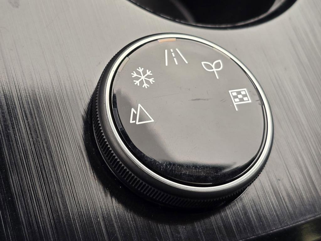 Used 2023 Nissan Rogue Platinum image 31