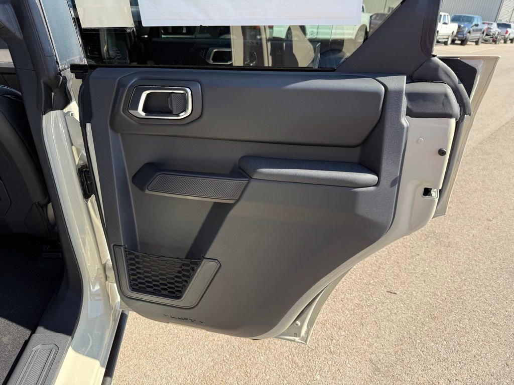 New 2025 Ford Bronco Badlands image 20