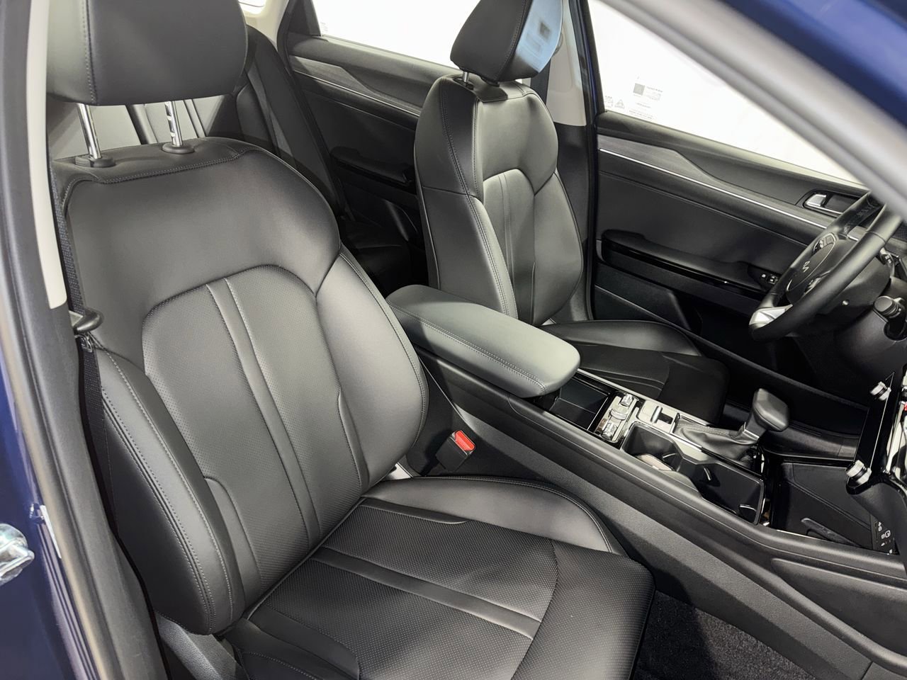 Used 2025 Kia K5 EX image 33