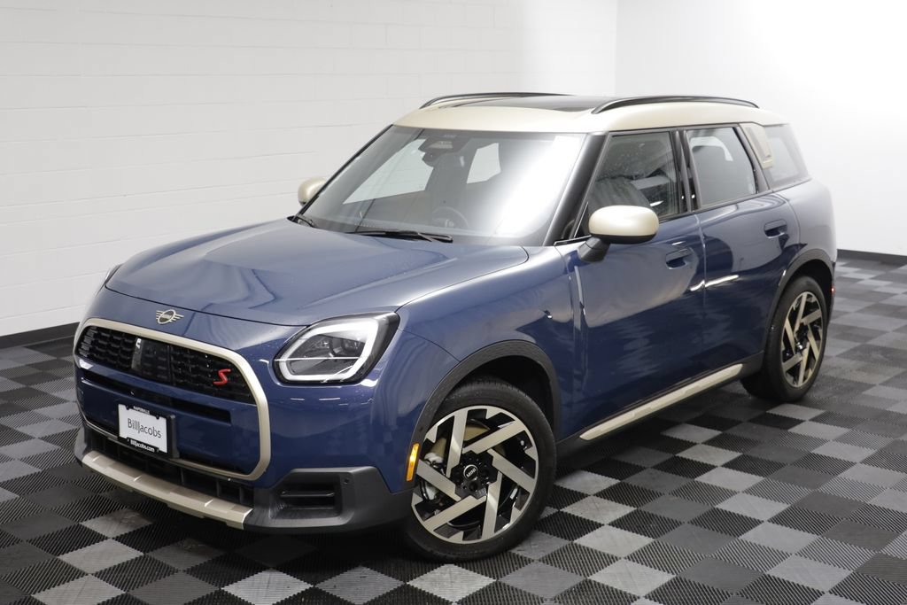 Certified 2025 MINI Cooper Countryman S AWD/4WD image 2