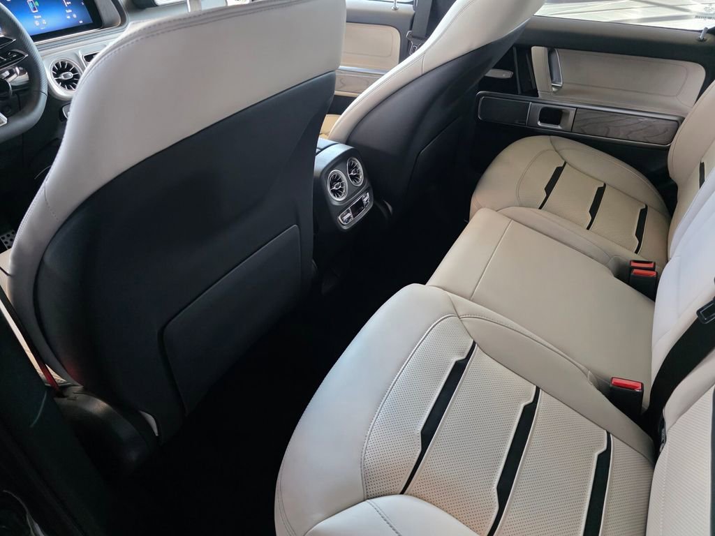 New 2026 Mercedes-Benz G 63 AMG 4MATIC image 13