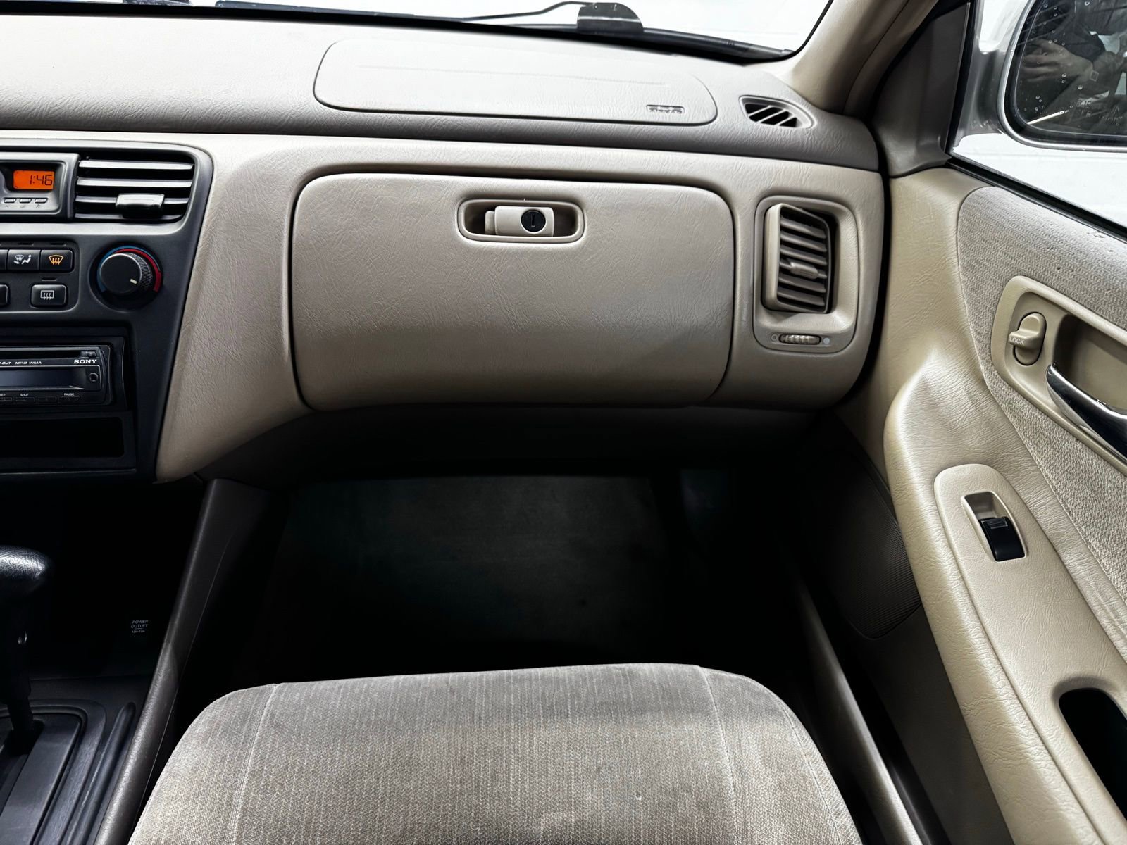 Used 1998 Honda Accord LX image 16