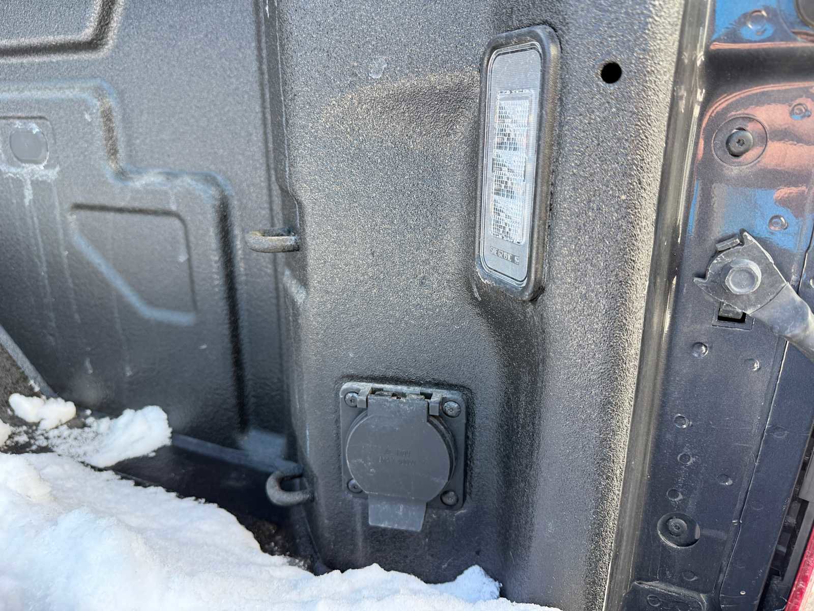 Used 2024 Chevrolet Silverado 2500 Custom w/ Custom Value Package image 24