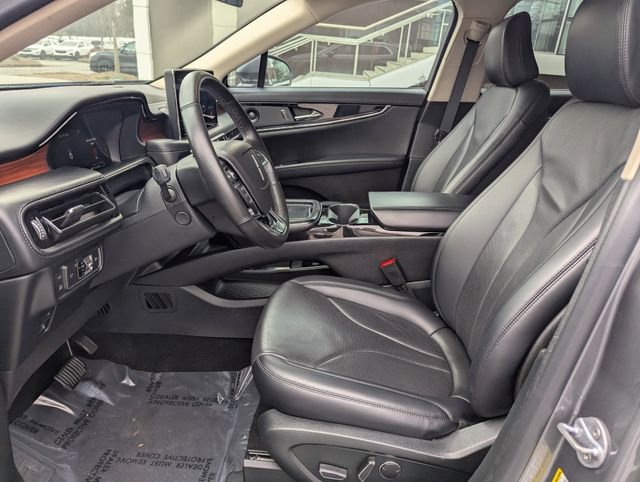 Certified 2022 Lincoln Nautilus Reserve w/ Equipment Group 201A image 19