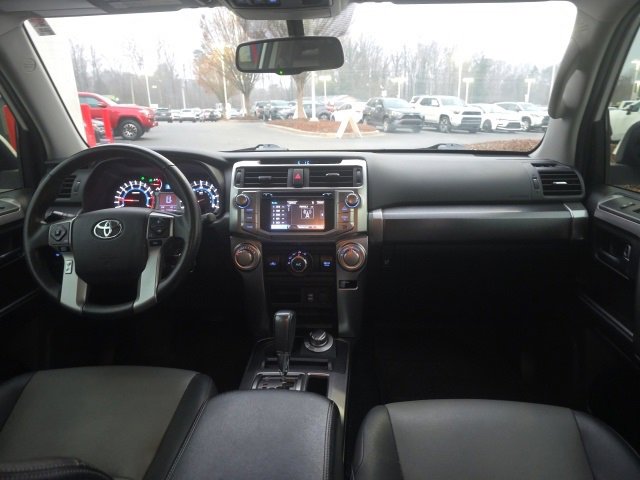 Used 2016 Toyota 4Runner SR5 image 8